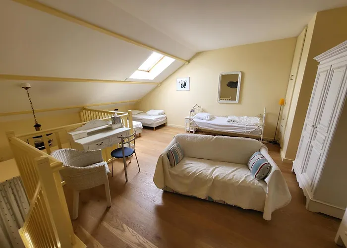 Appartement Les Sables-d'olonne, 3 Pièces, 5 Personnes - Fr-1-92-704