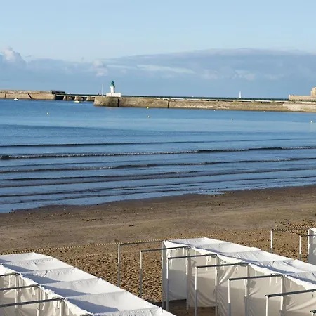 Apartment 2 Pieces Avec Mezzanine Chez Plage, Centre-ville Et Garage Prive - Fr-1-92-704 *