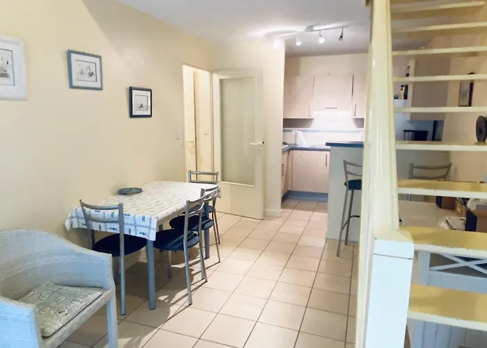 公寓 2 Pieces Avec Mezzanine Chez Plage, Centre-ville Et Garage Prive - Fr-1-92-704 *